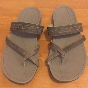 chaco deja sandal